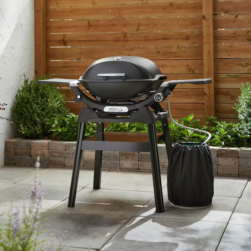 Q 2200N GAS BARBECUE WITH SIDE TABLES AND COMPACT STAND