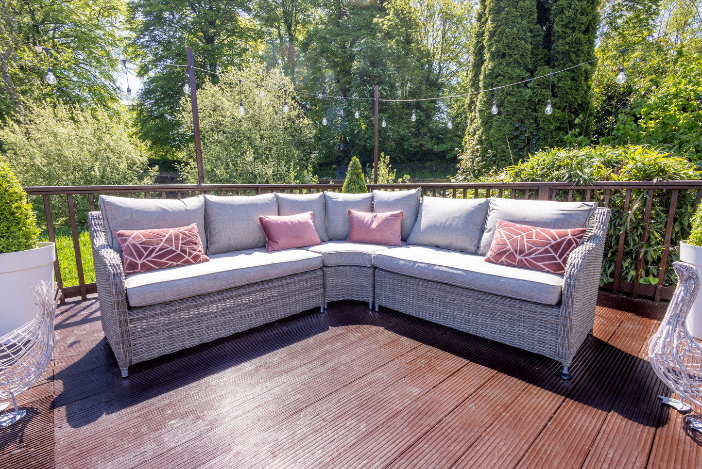 Somerset Rattan Corner Set with Chairs & Height Adjustable Table