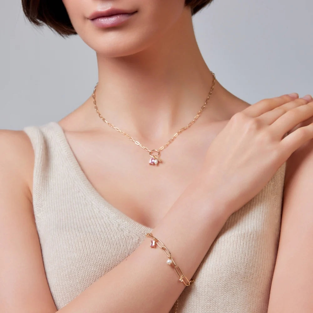 Livia Necklace