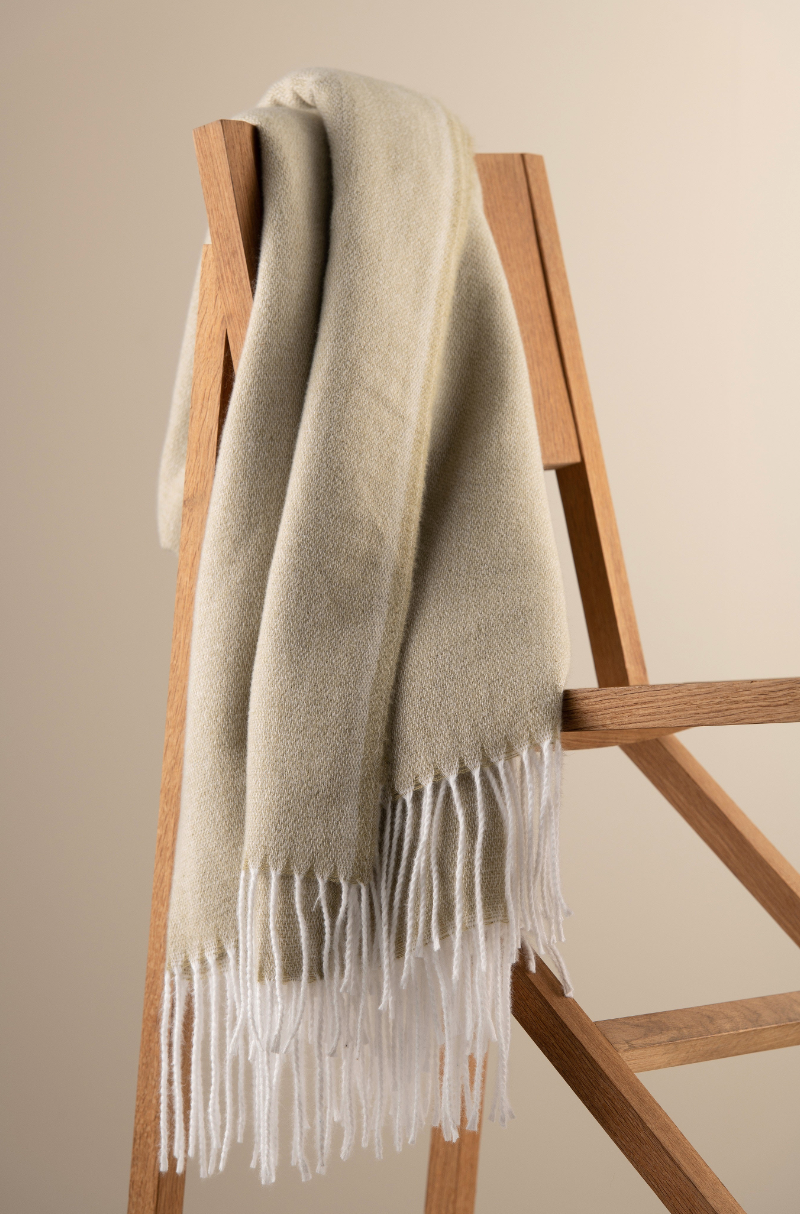 Pearl Throw - Sage