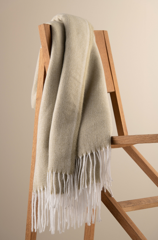 Pearl Throw - Sage