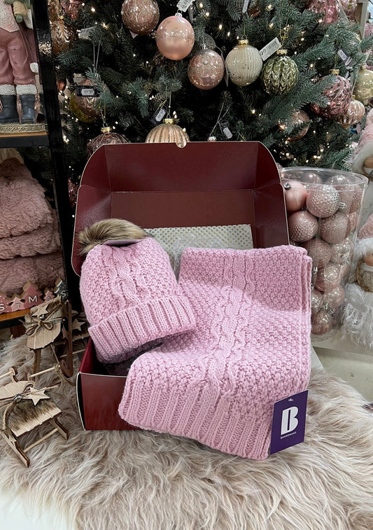 Ladies Pink Cable Hat & Scarf Gift Set
