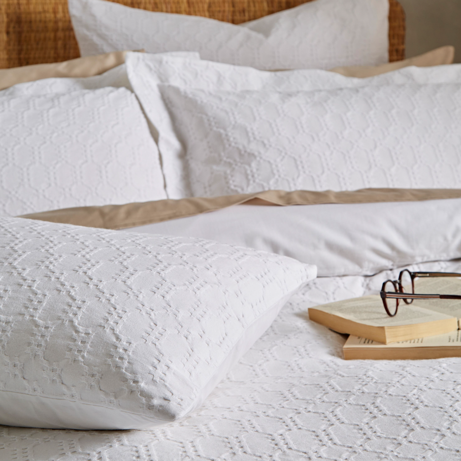 WHITE WAFFLE COTTON CIRCLE DOUBLE DUVET SET