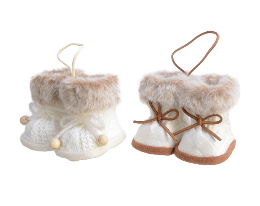 White Boots with fake fur L7cm W9cm H7cm