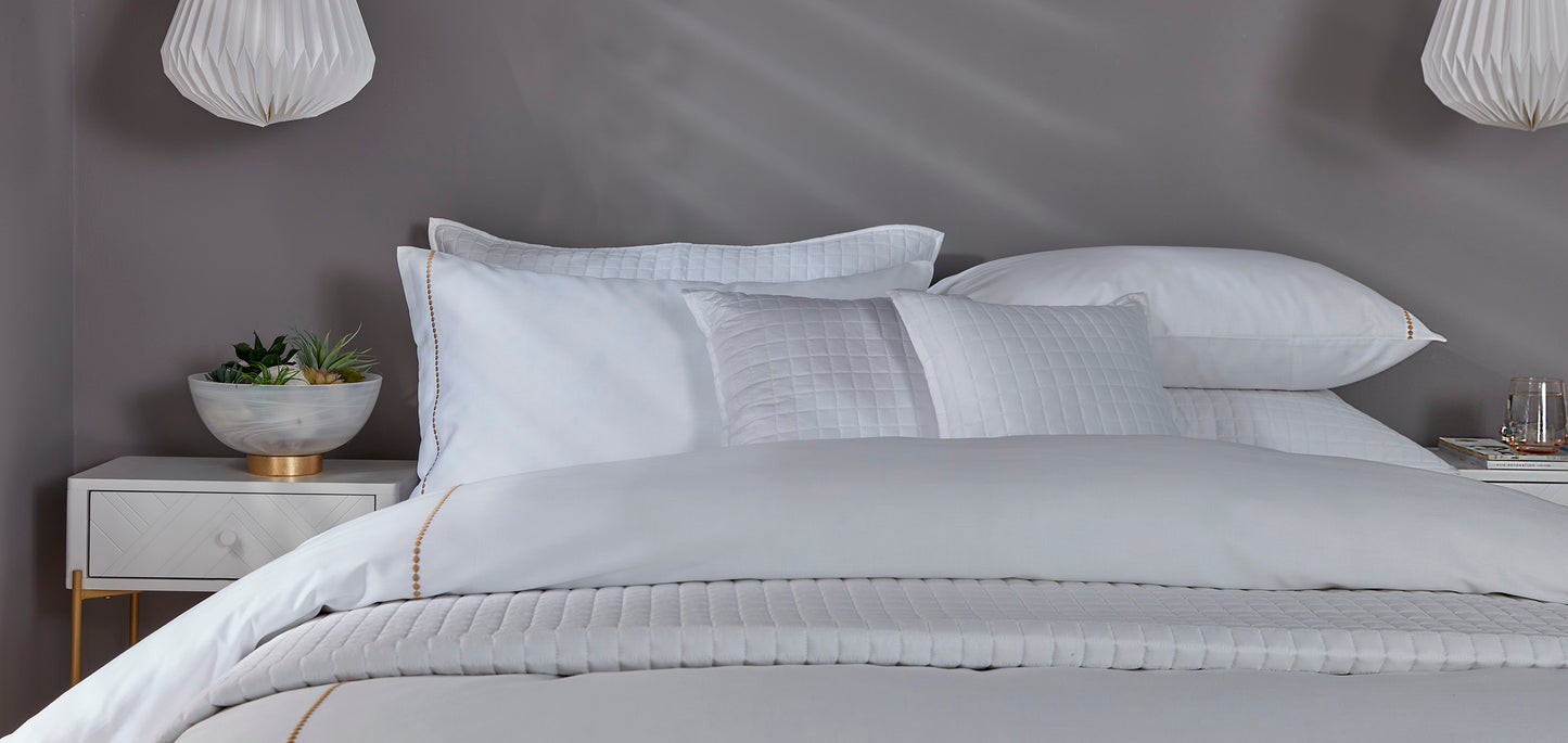 Christy Appleby Duvet Set Gold