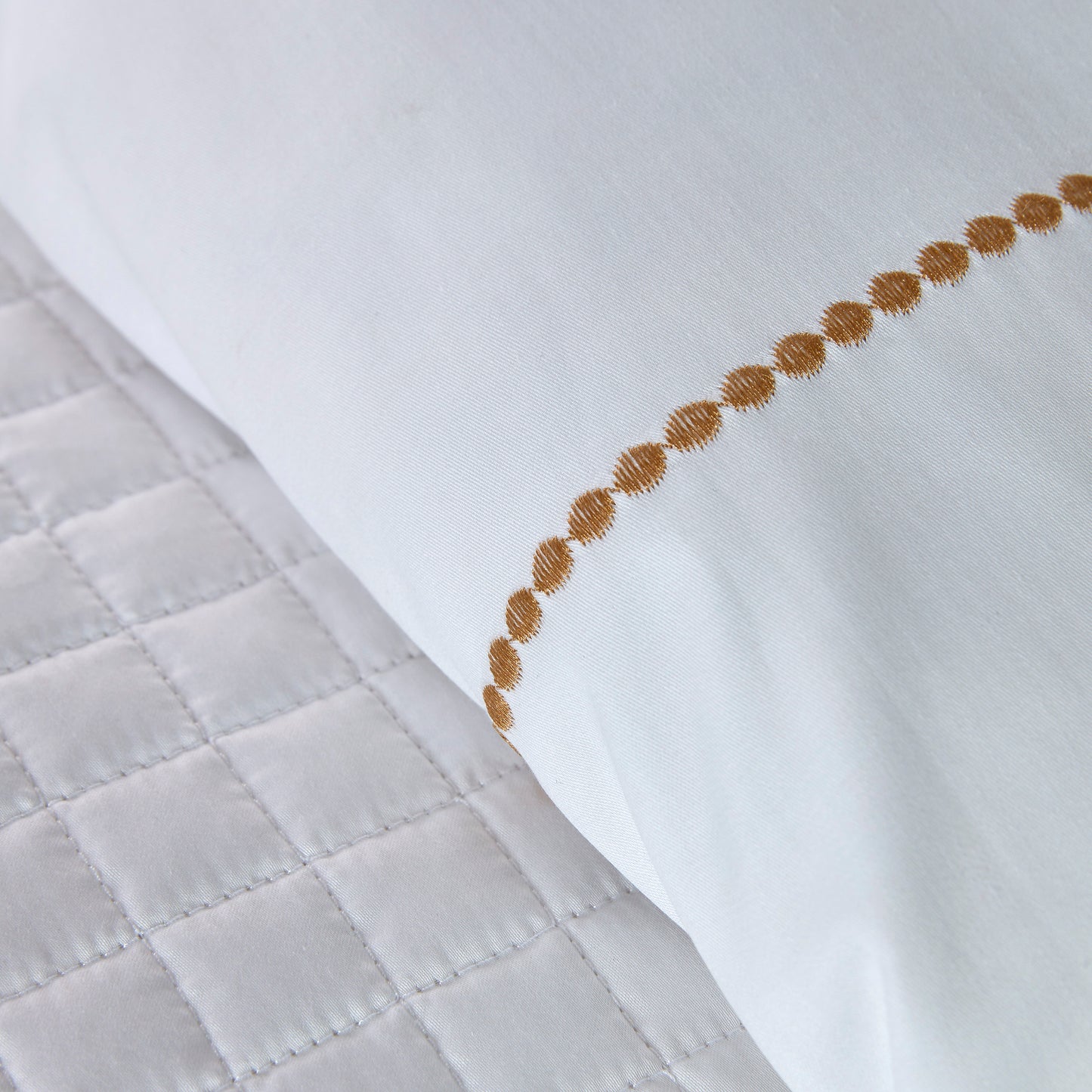 Christy Appleby Duvet Set Gold