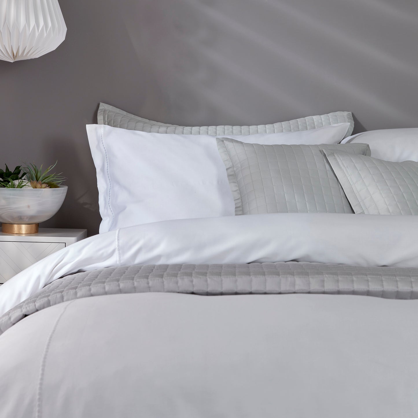 Christy Appleby Duvet Set White