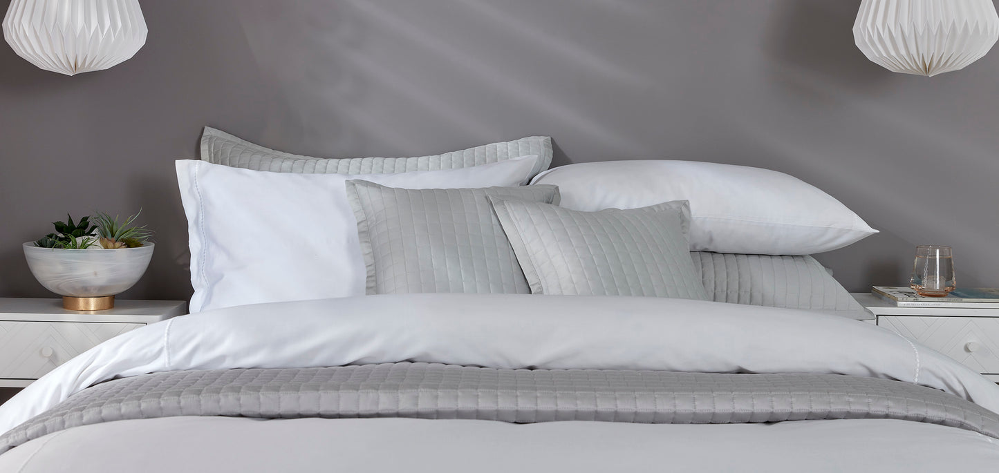 Christy Appleby Duvet Set White