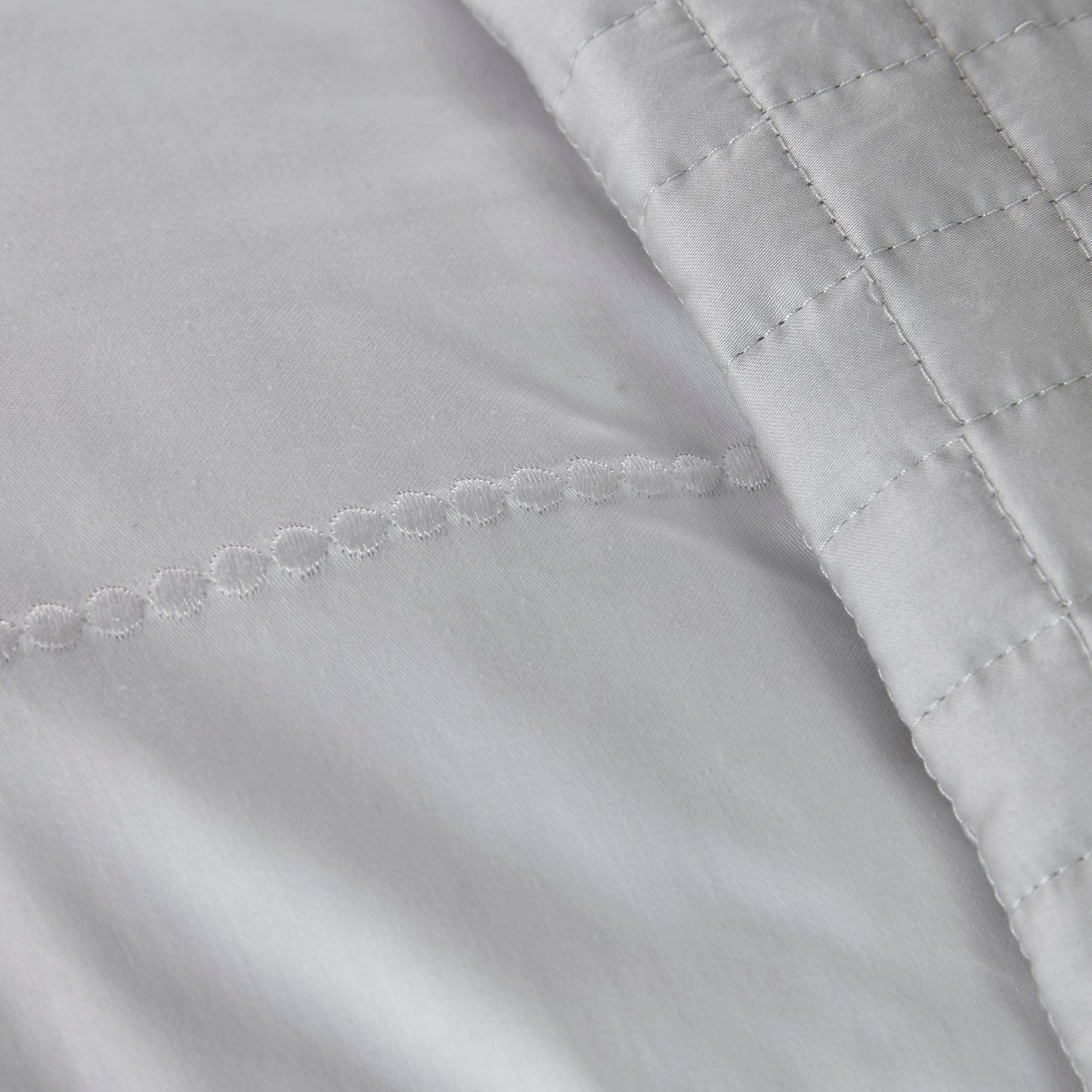 Christy Appleby Duvet Set White