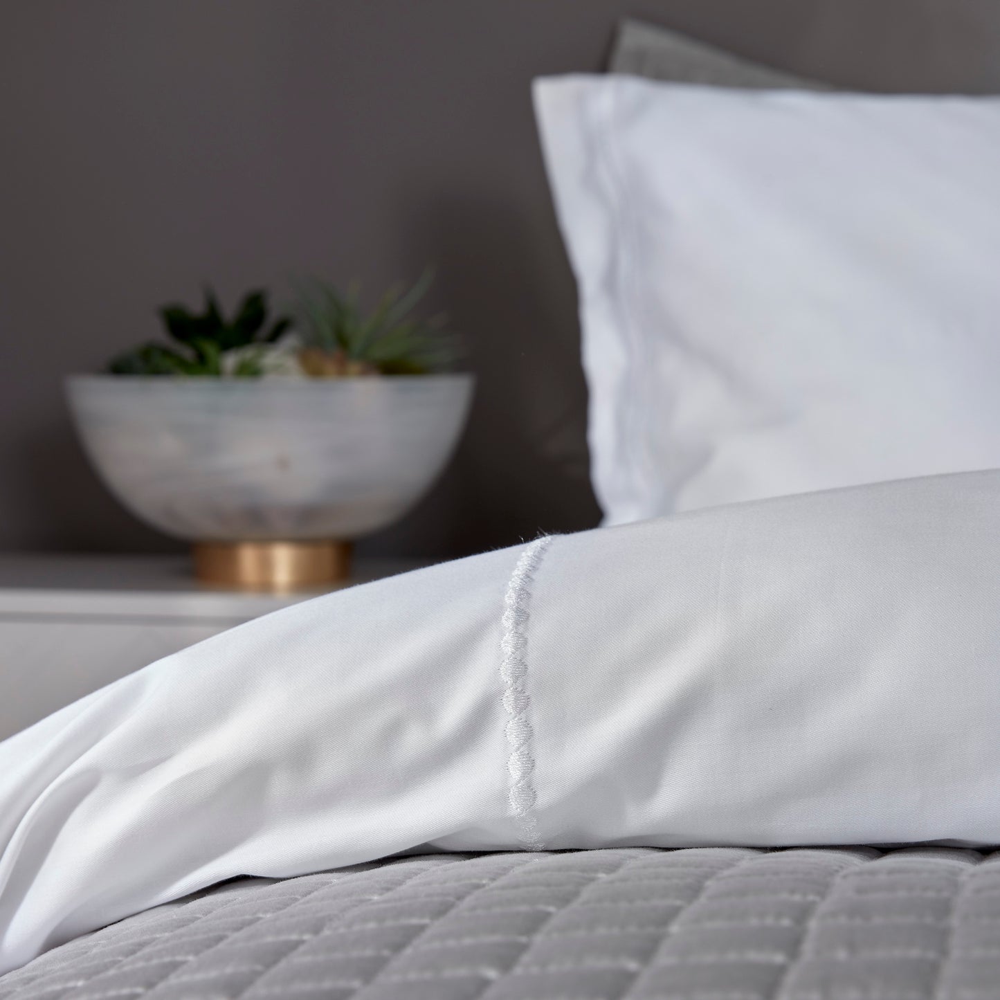 Christy Appleby Duvet Set White