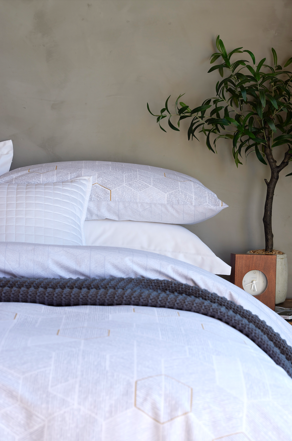 Chirsty Meeko Duvet Set Silver
