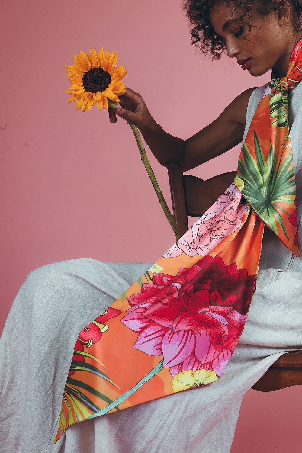 Blooming Jungle Neck Scarf