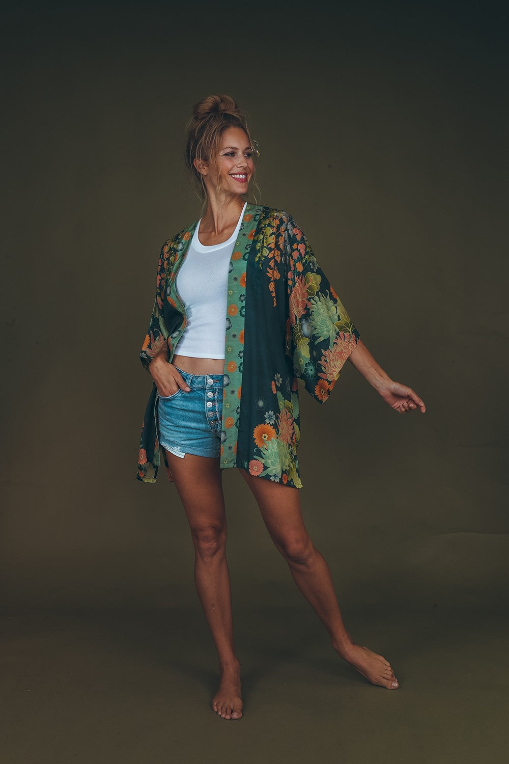 Trailing Wisteria Kimono Jacket - Ink